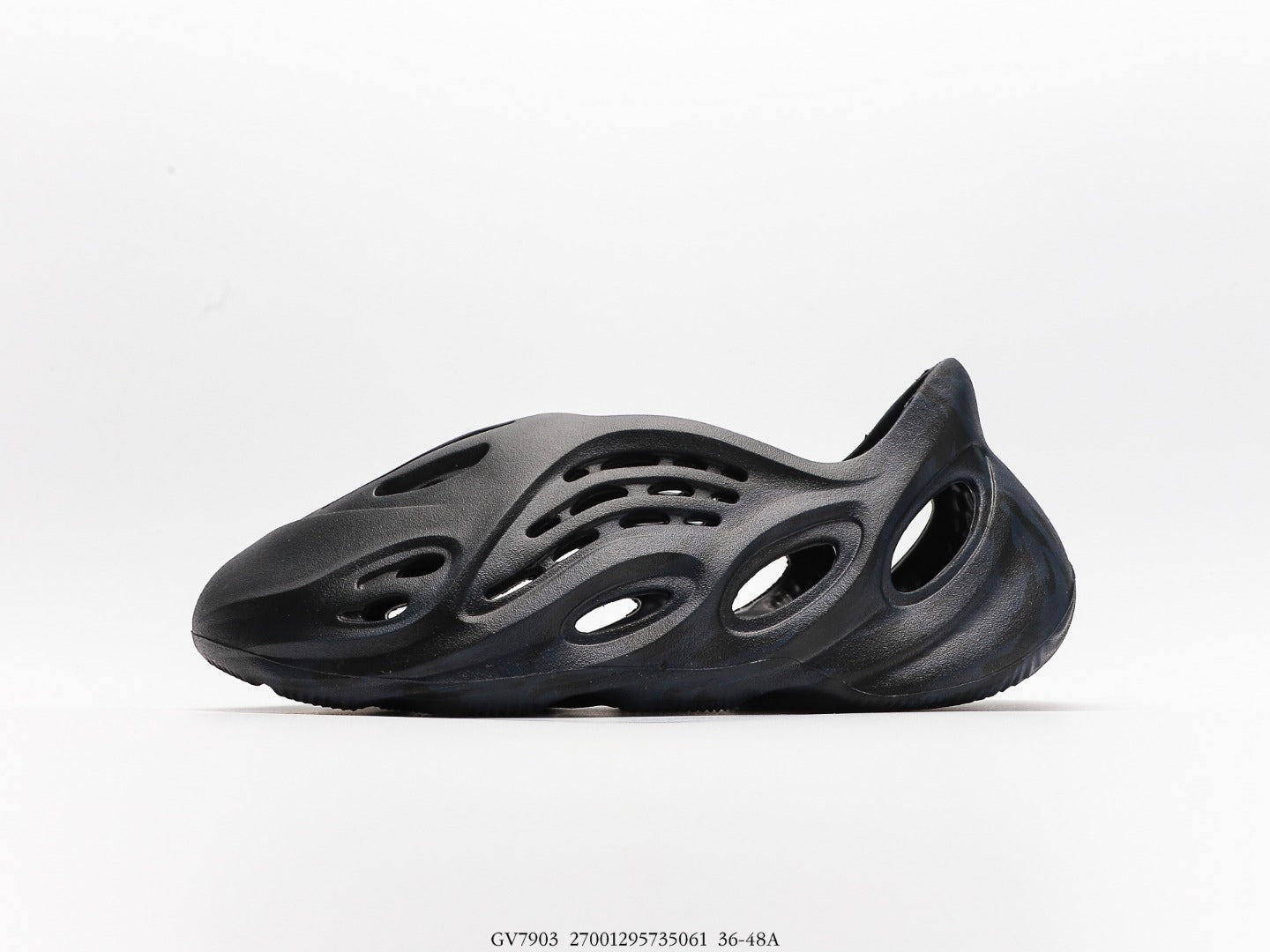 Foam Runner GV7903