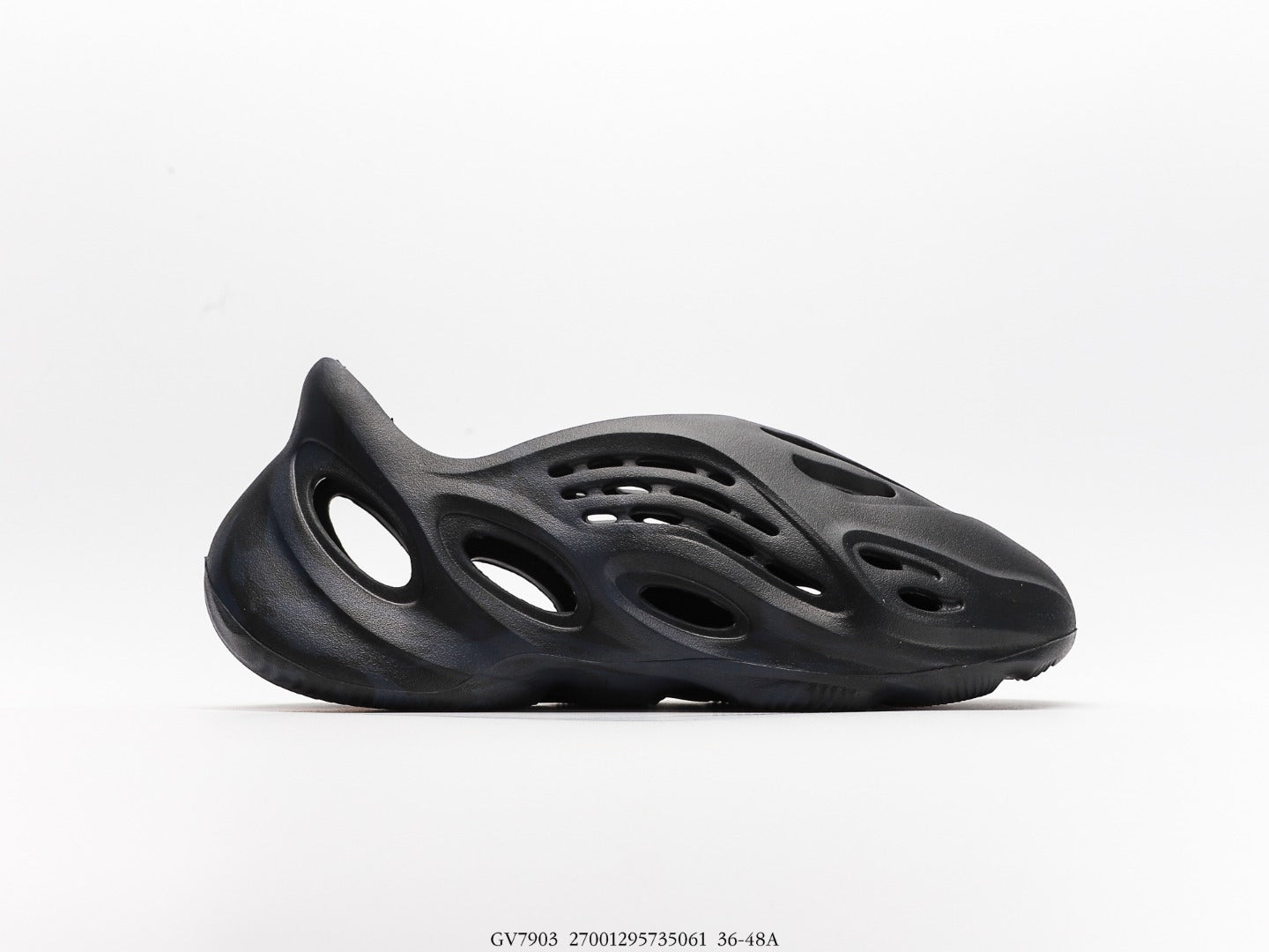 Foam Runner GV7903